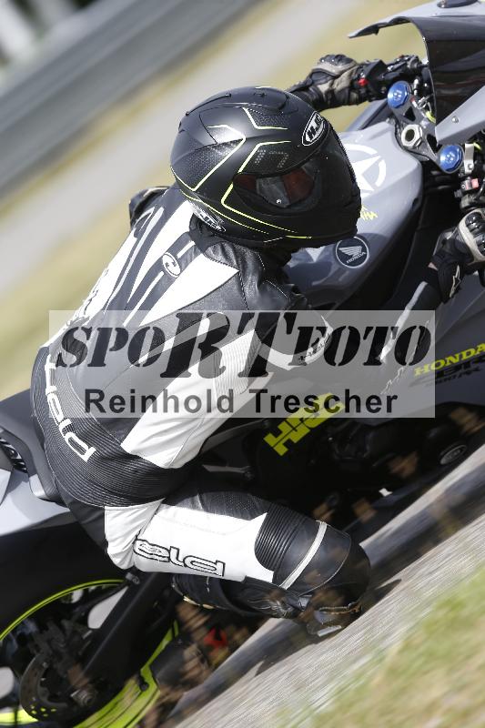 /20 27.05.2025 FREERIDE Training ADR/Gruppe A/backside